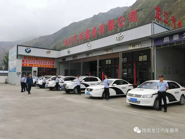 金錘鈑金，銀槍噴漆！龍江汽修值得信賴！