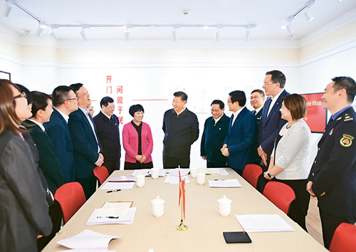 習近平：堅持、完善和發(fā)展中國特色社會主義國家制度 與法律制度