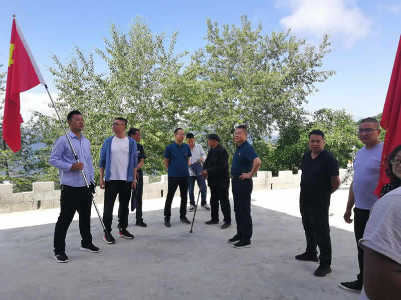 “感黨恩、憶黨史”，--市龍江城鄉(xiāng)發(fā)展集團公司開展慶祝建黨99周年主題黨日活動